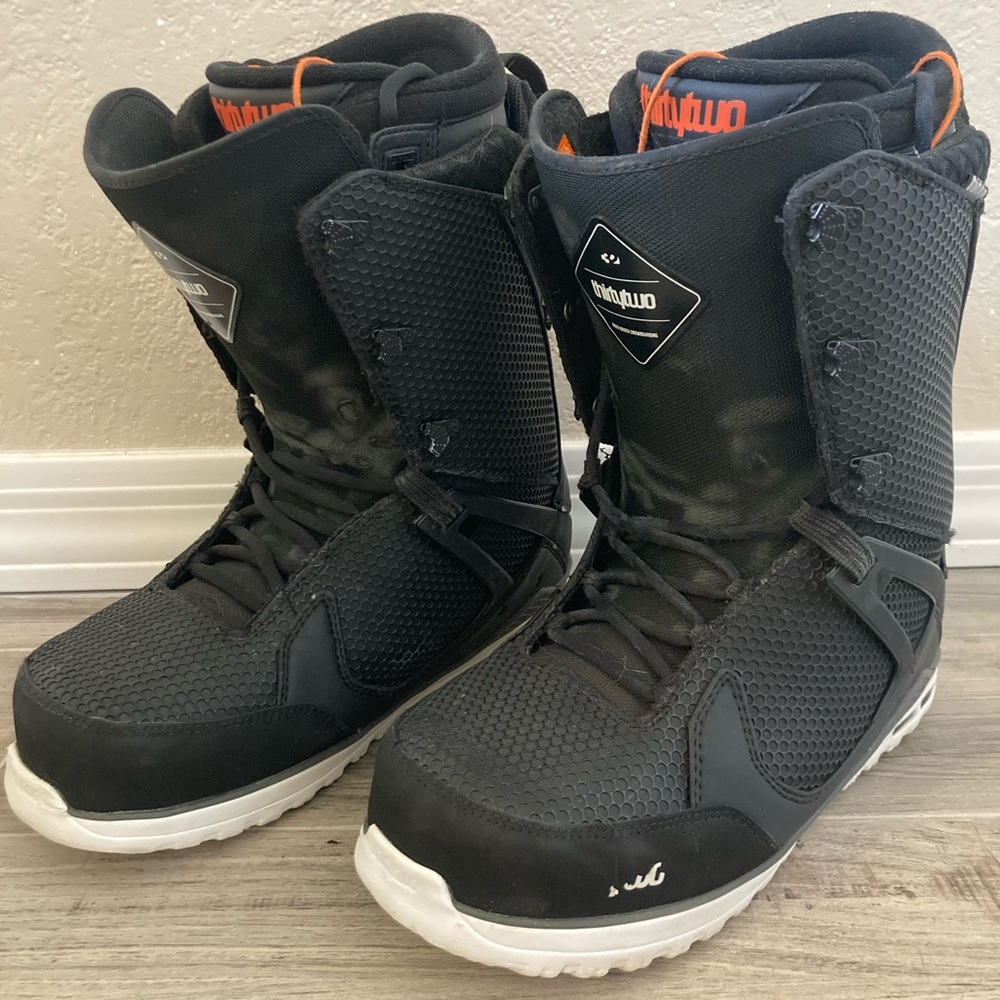 ThirtyTwo TM 2 snowboarding boots